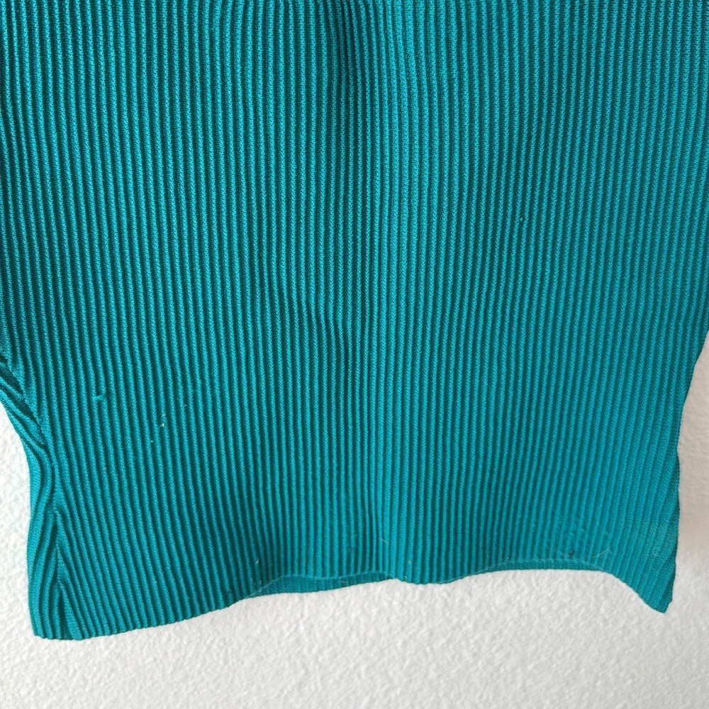 Babaton Contour Ribbed top S - Picture 2 of 3